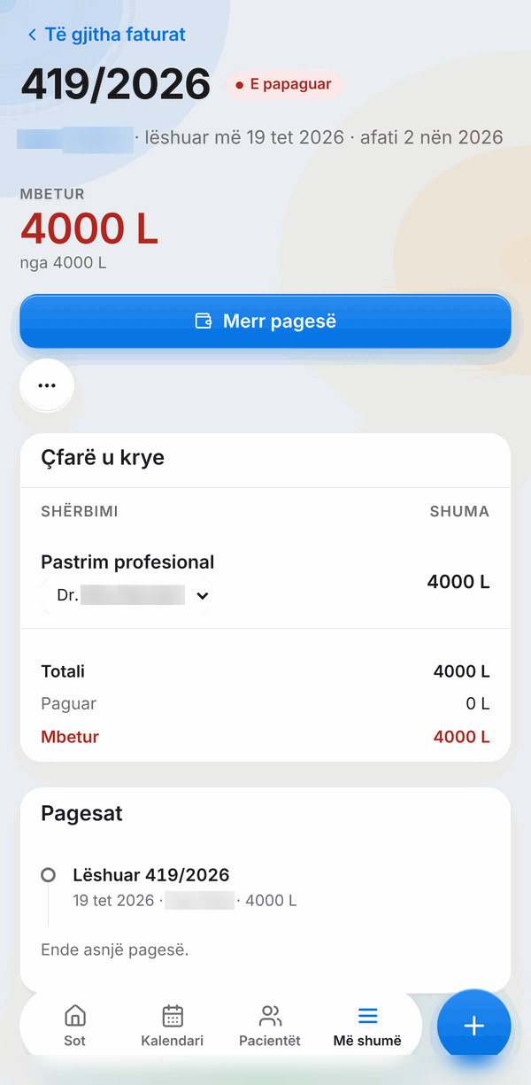 DentalCare – Invoice on a phone