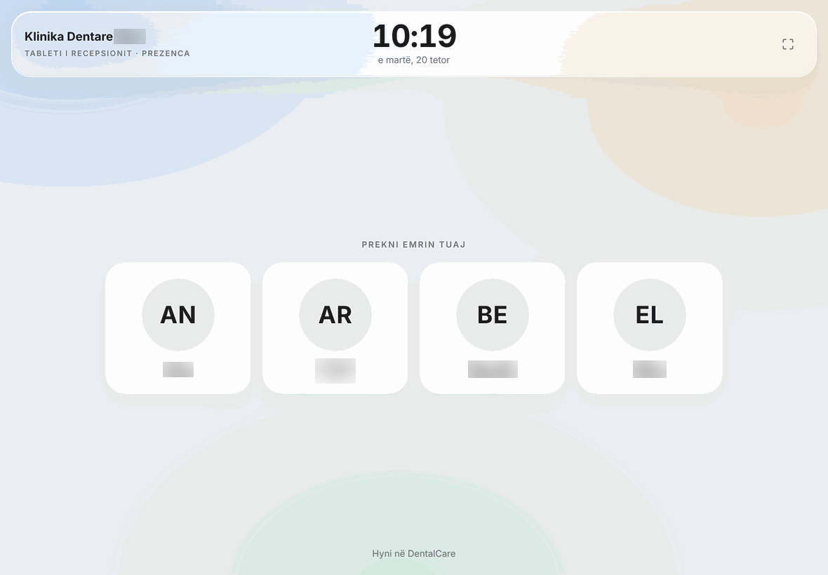 DentalCare – Clock-in kiosk on a tablet